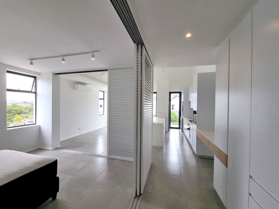 1 Bedroom Property for Sale in Val De Vie Estate Western Cape